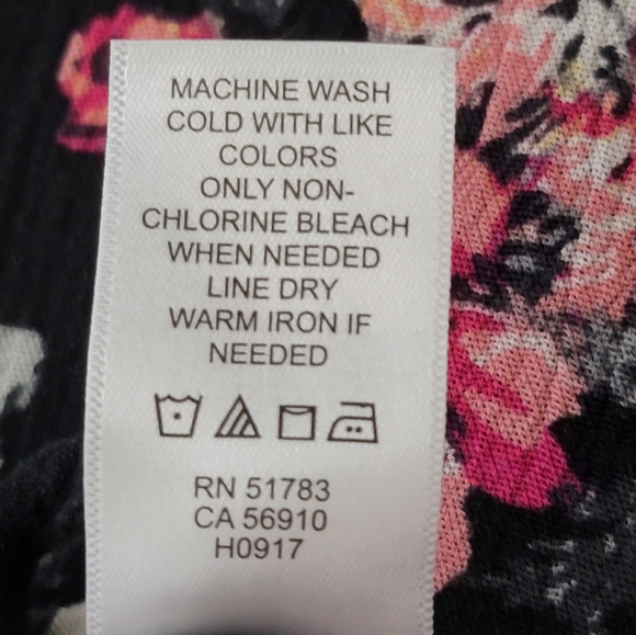 Maurices black floral print faux wrap high low maxi skirt size medium - Picture 6 of 6